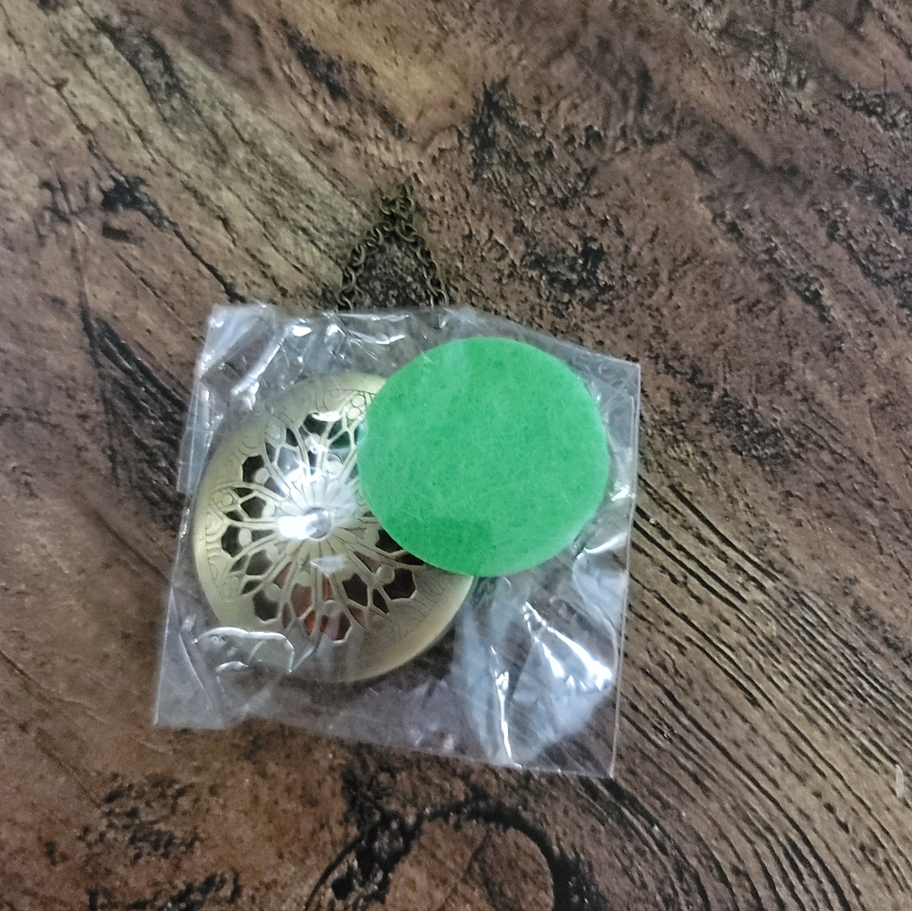 Essential Oil Diffuser Necklace